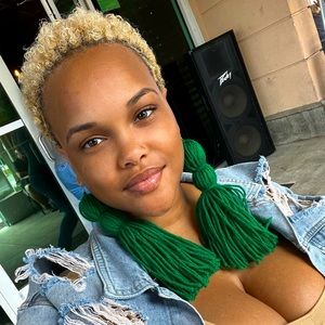 Kelly Green XL Tassel Earrings